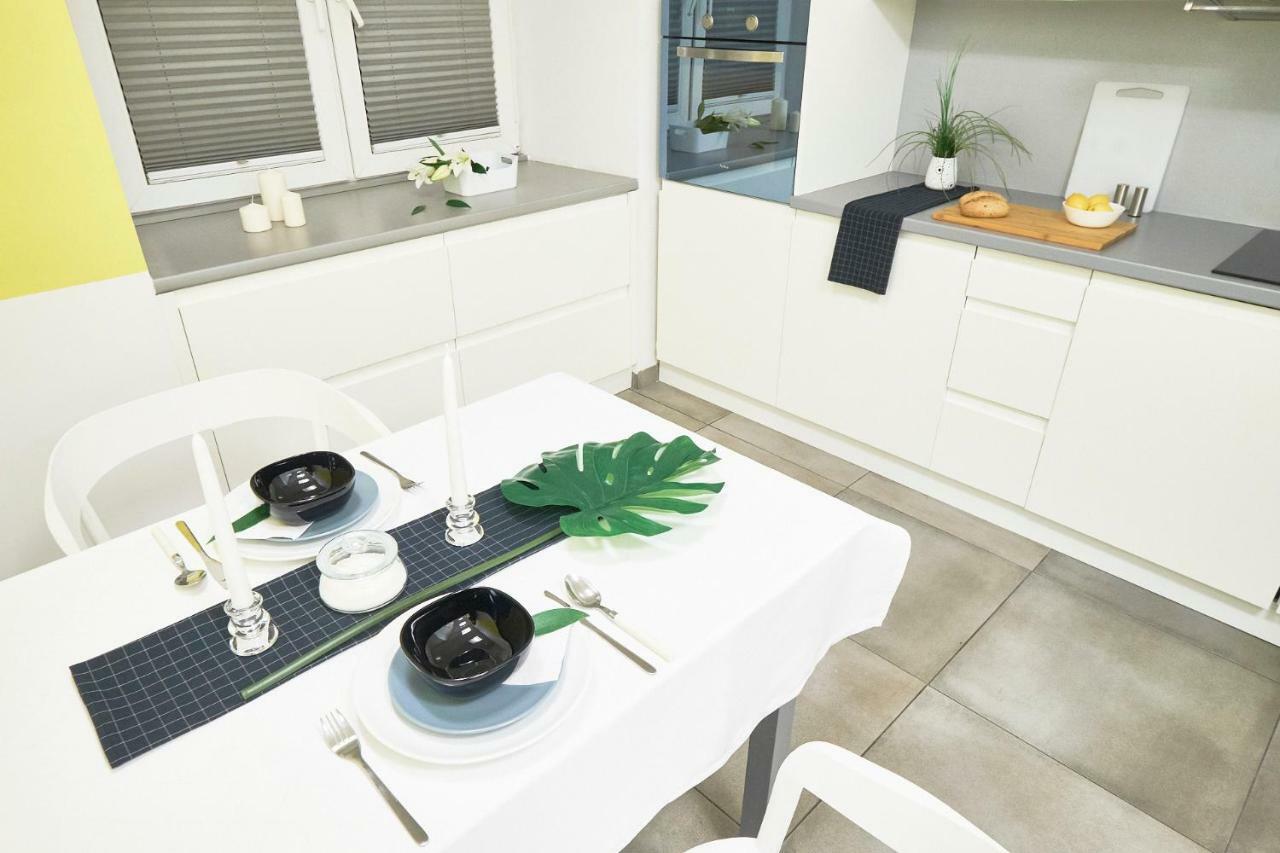 Xavier Boutique Apartment วอร์ซอ ภายนอก รูปภาพ